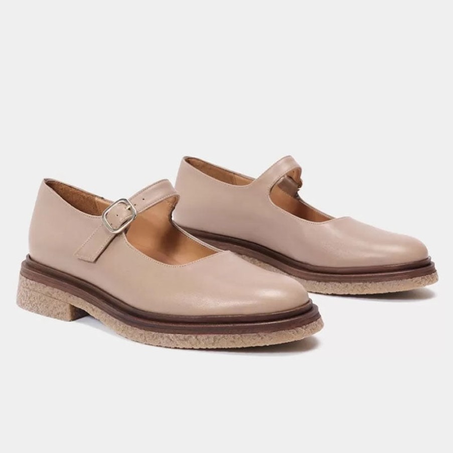 NAGUISA Jada Mary Jane Shoes In Taupe Wholesale