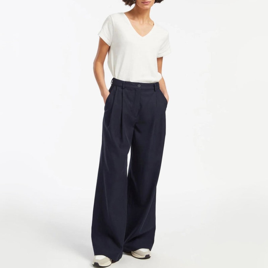 CEFINN Tamara Wide Leg Trousers In Navy | Collen & Clare Wholesale