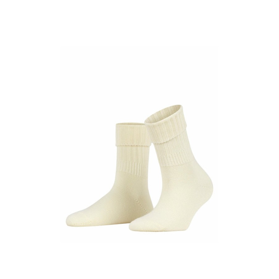 FALKE Strigging Rib Socks In Wool White | Collen & Clare New