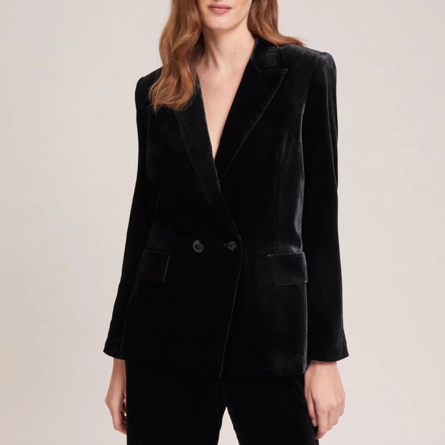 CEFINN Ronson Velvet Blazer In Black | Collen & Clare Hot