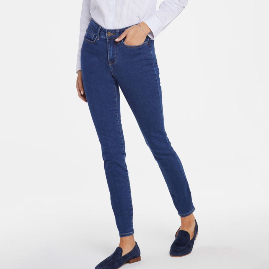 NYDJ Ami Skinny Jeans In Quinn Hot