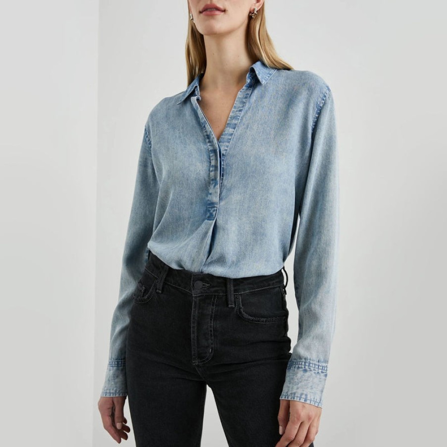 RAILS Nissa L/S Denim Top In Medium Vintage Cloud Wash | Collen & Clare Best