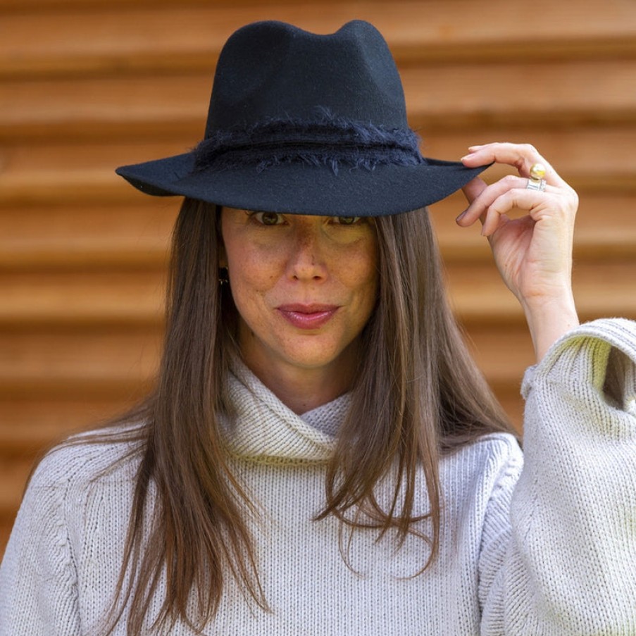 TRAVAUX EN COURS Felt Fedora Hat With Mohair Band In Black Online