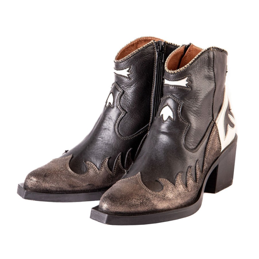 NEMONIC Atlanta Cowboy Boots In Black Online