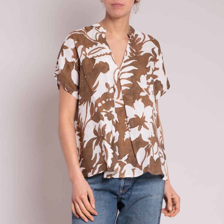 120% LINO Printed V Neck S/S Top In Brown Clearance