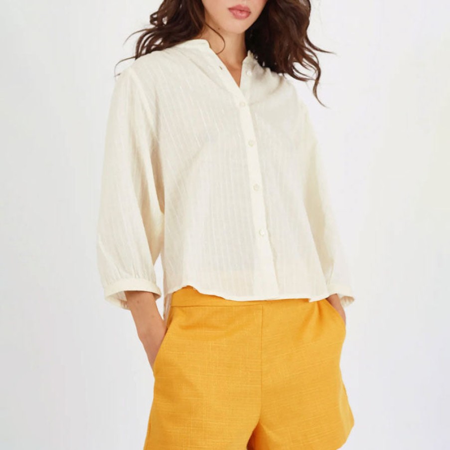 TRAFFIC PEOPLE Charlie Shirt In Cream Hot